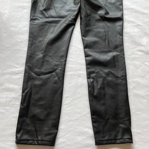 NEW Women’s / Teen’s Abercrombie & Fitch Black Faux Leather Pants size 29 Long - Picture 9 of 11